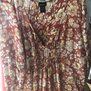 Torrid floral blouse